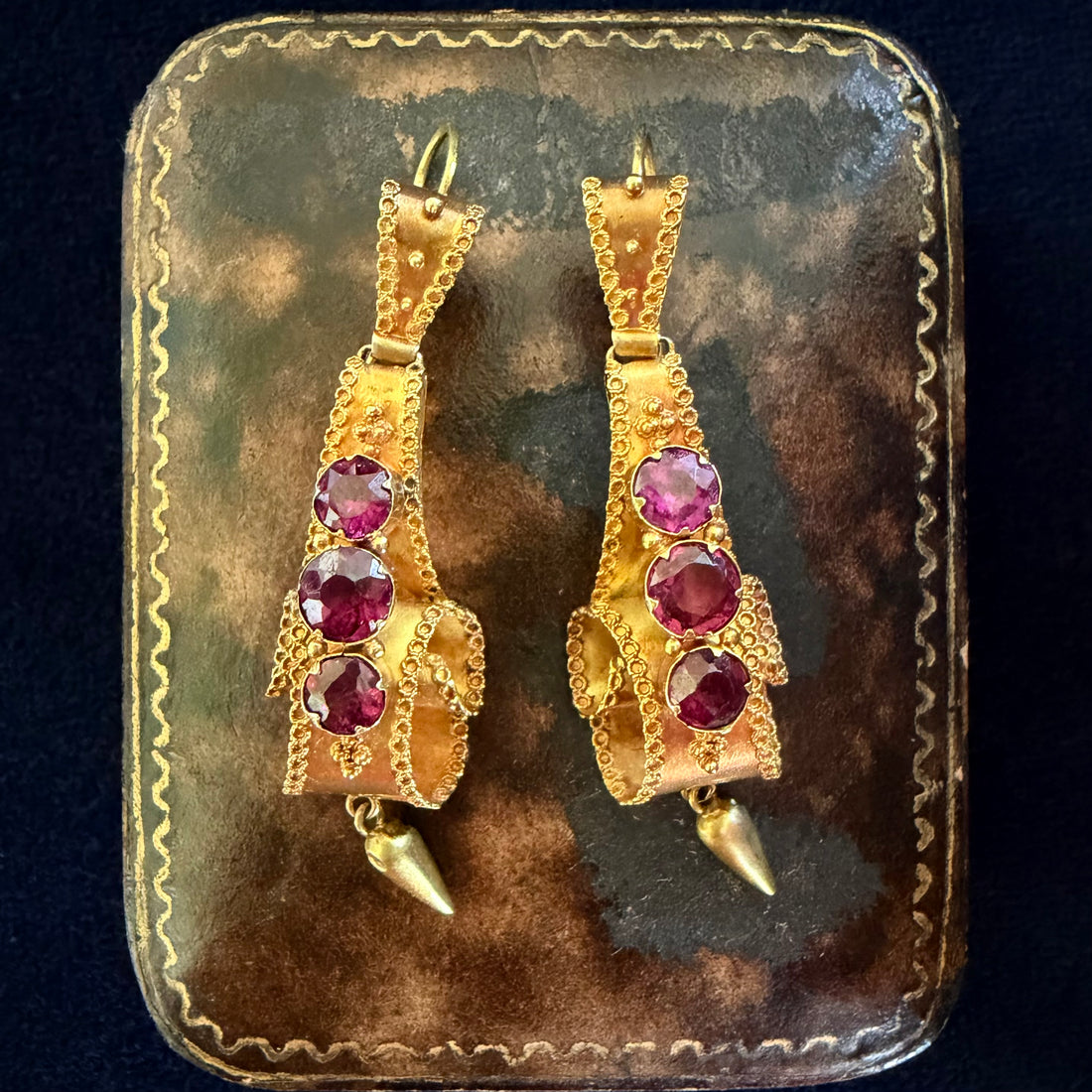 Burning Up Antique Etruscan Revival 18-carat Gold and Almandine Garnet Earrings